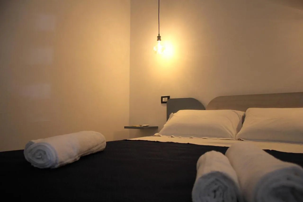 לינה וארוחת בוקר אבולה Apartments Capuana איטליה