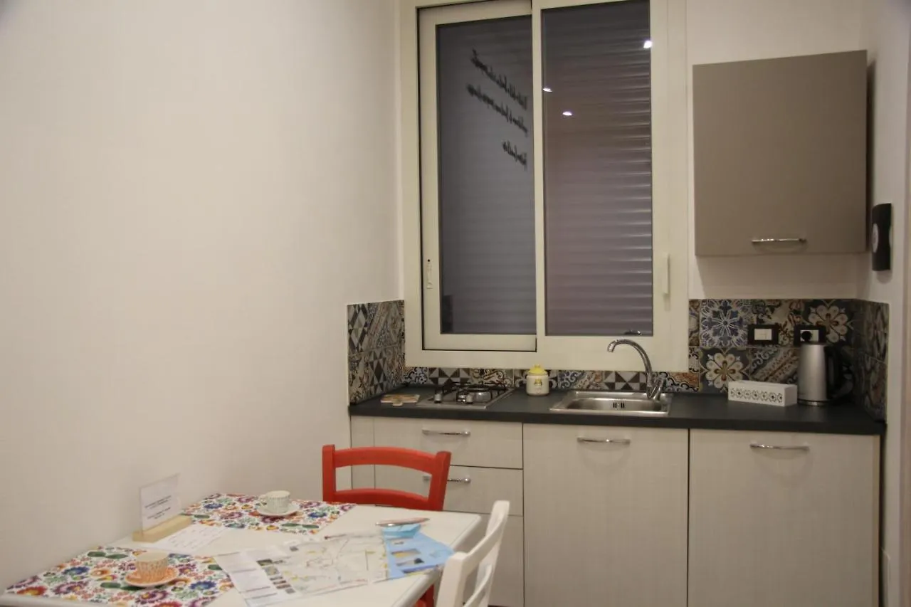 Bed & Breakfast Apartments Capuana Avola